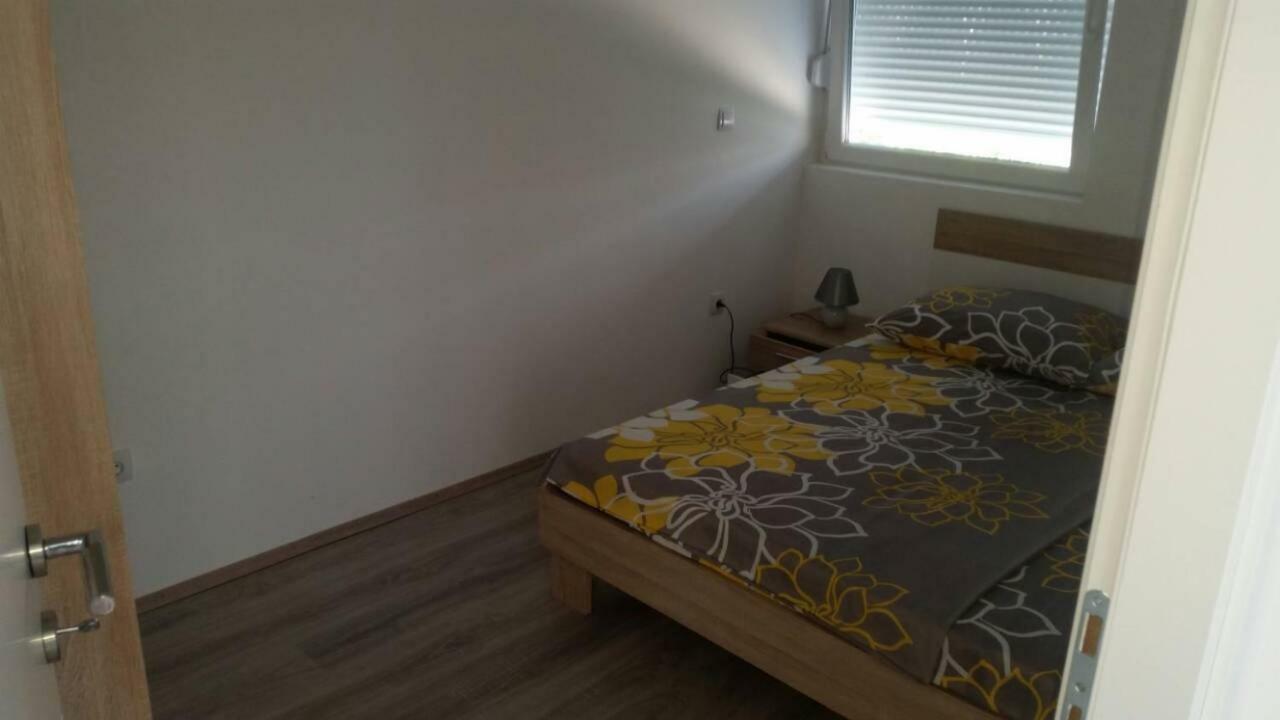 Apartmani Jadranka Vodice Kültér fotó